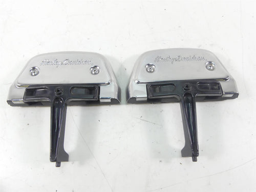 2006 Harley Touring FLHTCUI Electra Glide Passenger Floor Board Set 52719-93B | Mototech271