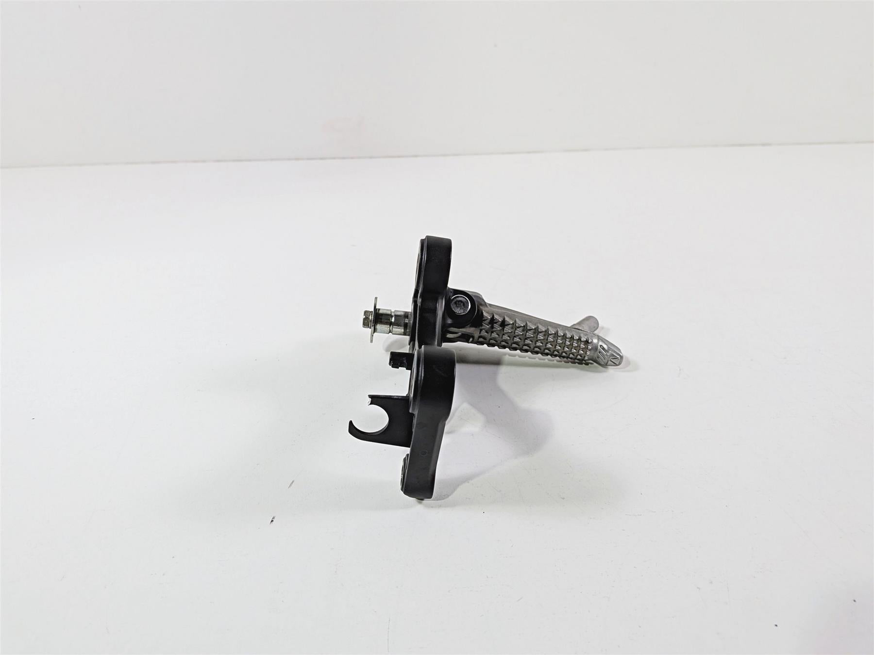 2024 Kawasaki EX500 Ninja 40th An. Right Front Rider Foot Peg & Mount 35063-1408 {{ shop.shopifyCountryName }} - Mototech271