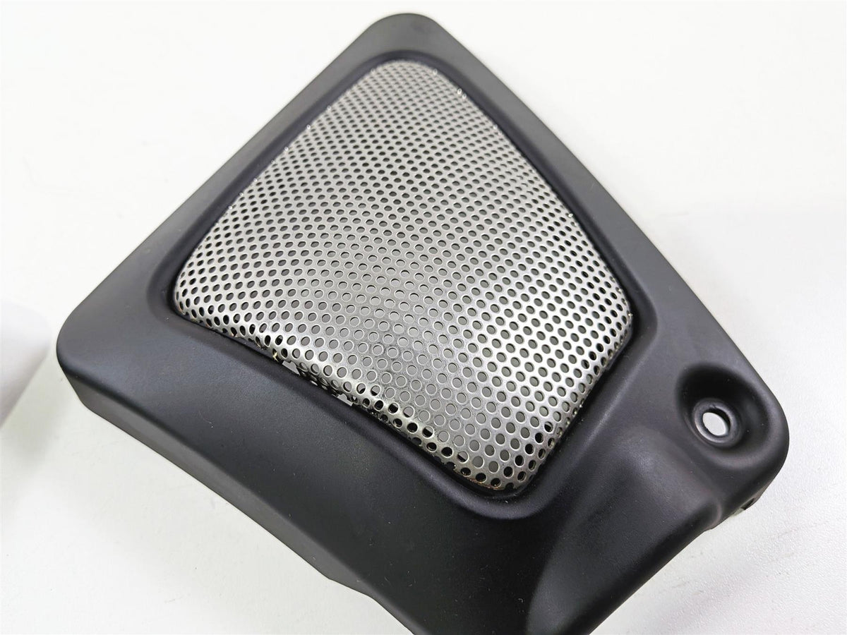 2011 Harley VRSCDX Night Rod Neck Cover Fairing Set 66297-07 66298-07 {{ shop.shopifyCountryName }} - Mototech271