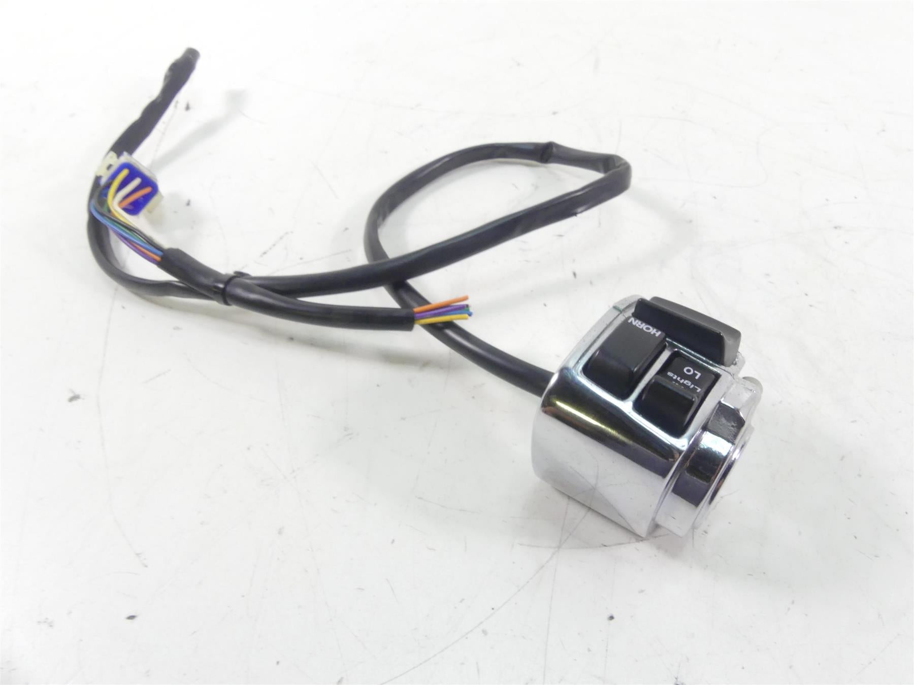 2001 Indian Centennial Scout Left Hand Light Horn Control Switch 43-523 43-524 {{ shop.shopifyCountryName }} - Mototech271