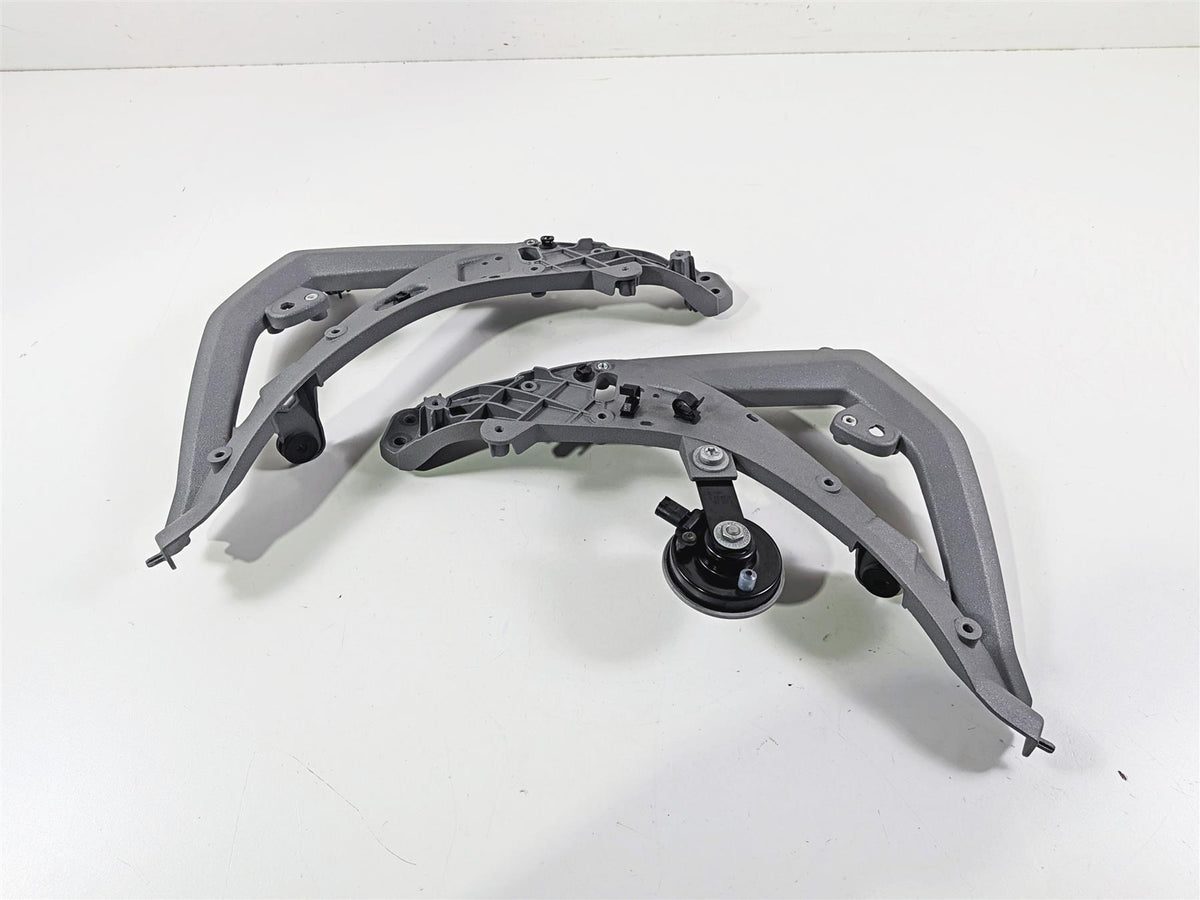2016 BMW R1200 GS K50 Front Center Stay Carrier Mount 46638528673 46638528674 {{ shop.shopifyCountryName }} - Mototech271