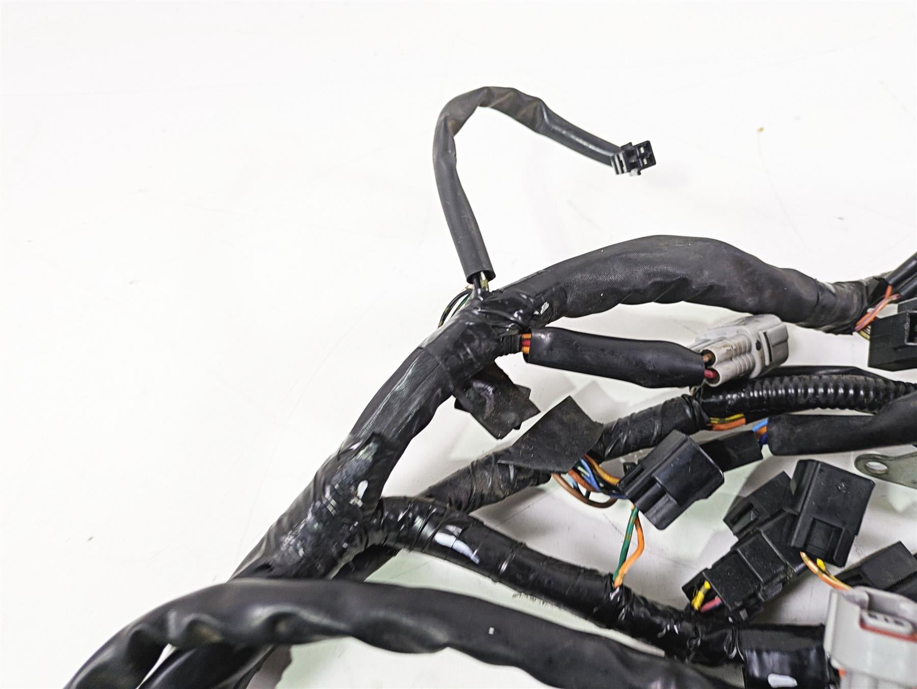 2008 Suzuki GSXR600 Main & Front Wiring Harness Loom No Cuts 36610-37H31 {{ shop.shopifyCountryName }} - Mototech271