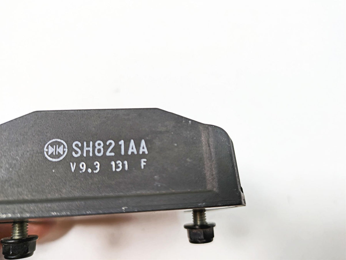 2020 Ducati Hypermotard 950 SP Rectifier Voltage Regulator SH821AA 54040321A {{ shop.shopifyCountryName }} - Mototech271