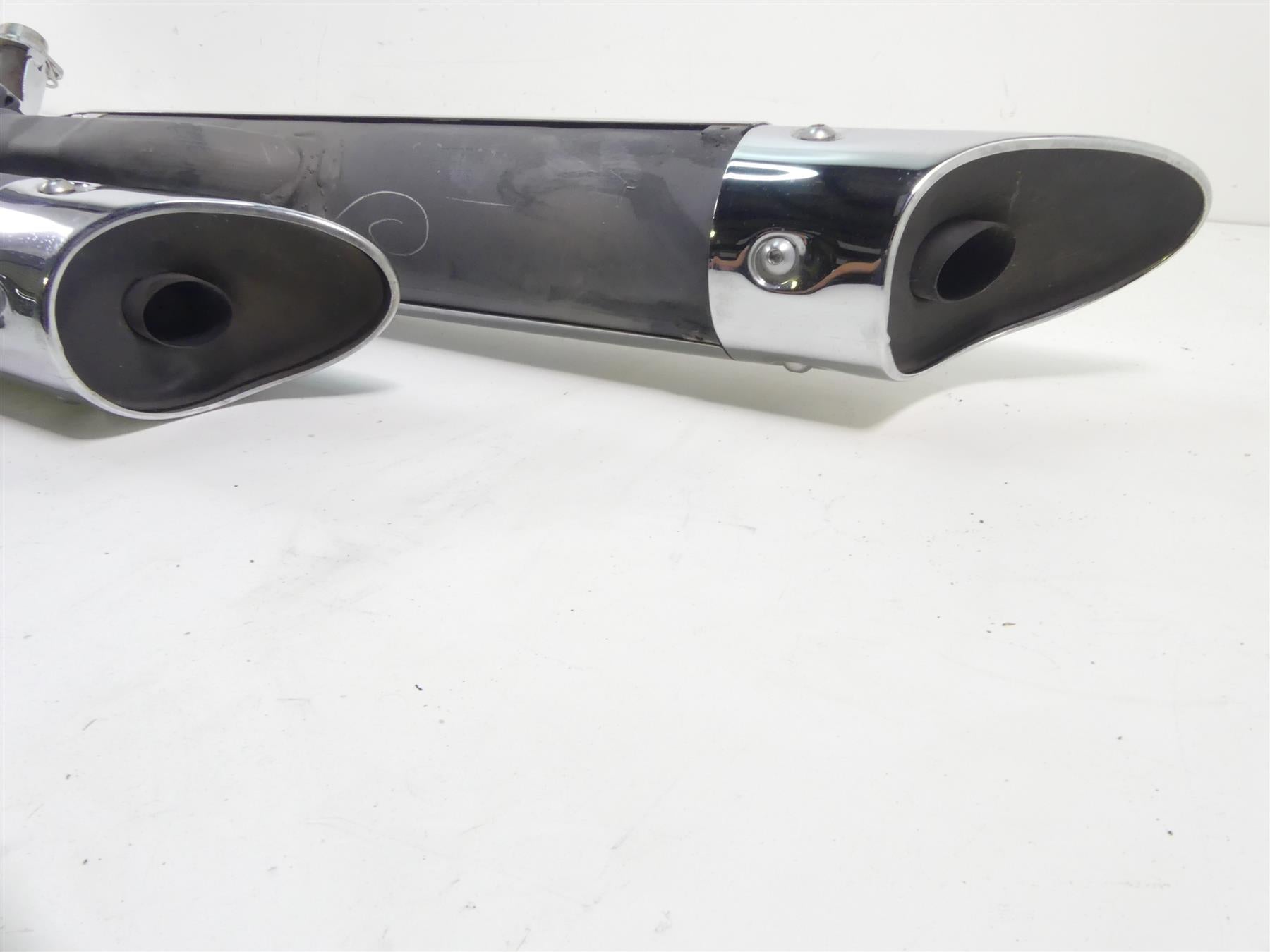 2007 Honda VTX1800 T1 Stock Exhaust Pipe Muffler Header Set 18405-MCV-B01 {{ shop.shopifyCountryName }} - Mototech271