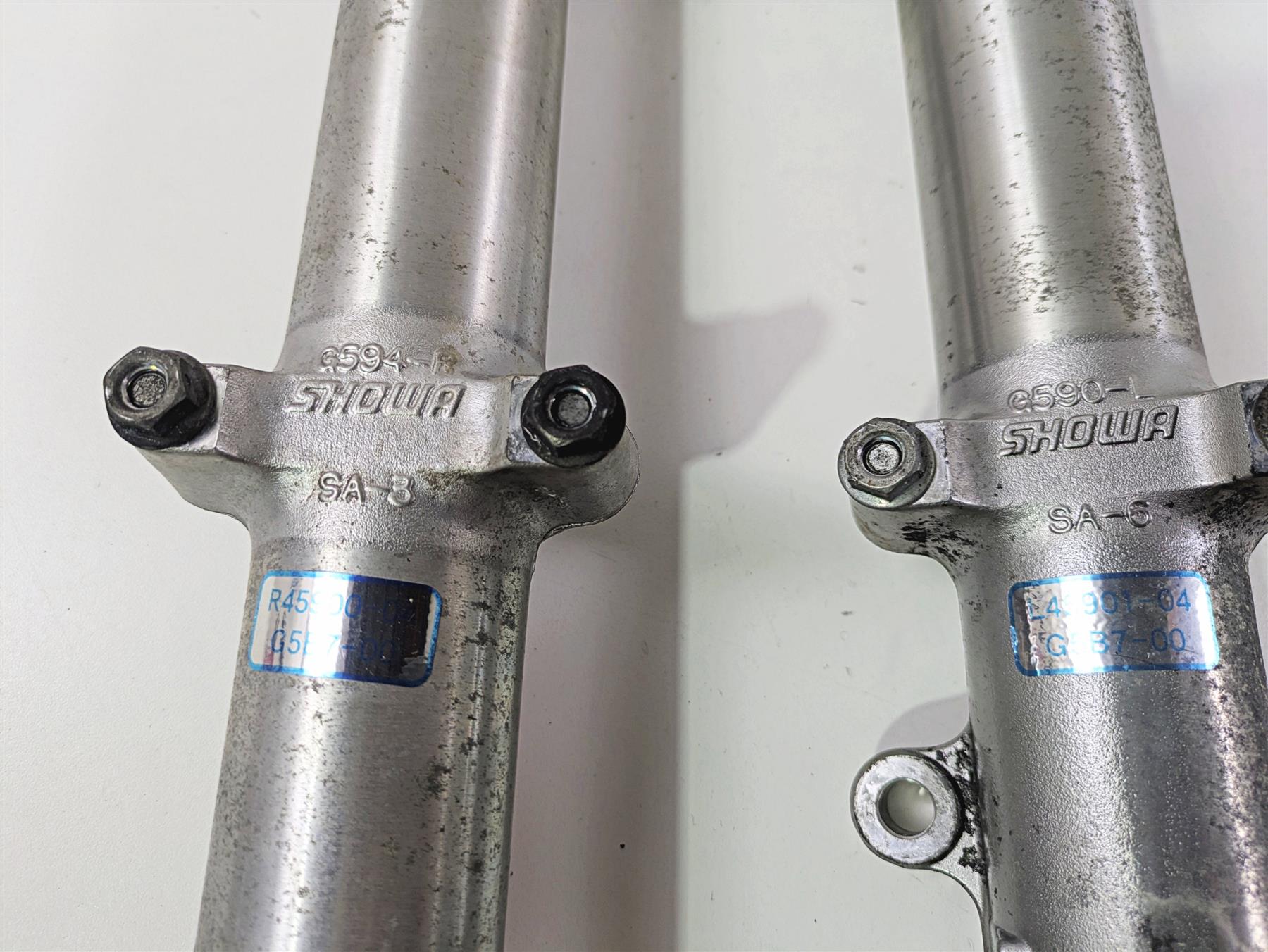 2007 Harley Sportster XL1200 C Straight Front Fork Leg Set 45900-04 45901-04 {{ shop.shopifyCountryName }} - Mototech271