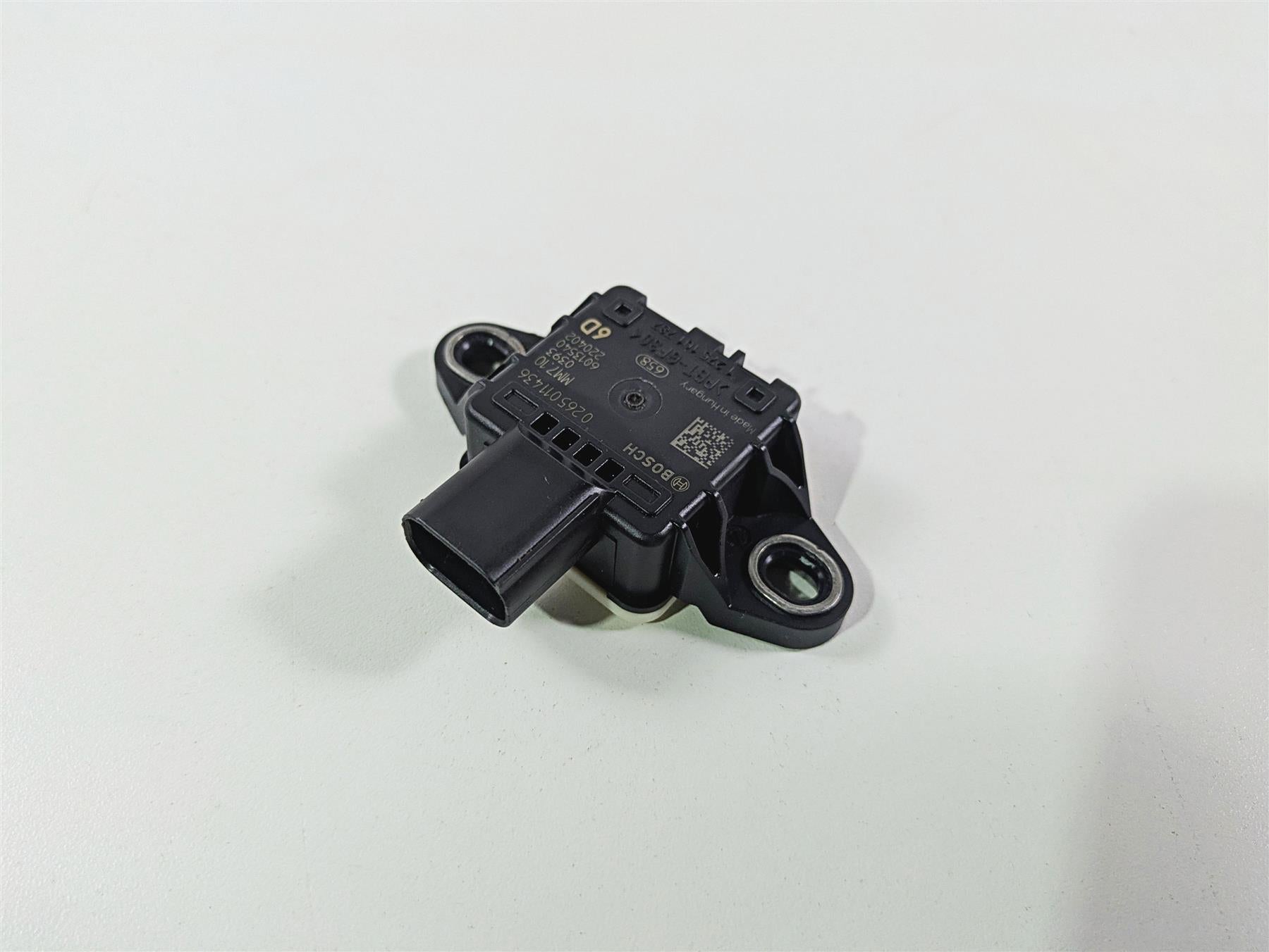 2023 Suzuki GSX1300 RR Hayabusa Bosch Fall Lean Angle Sensor 55750-06L00 {{ shop.shopifyCountryName }} - Mototech271