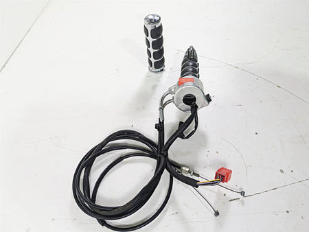 2002 Honda V-Twin VTX1800 C Right Cruise Control Switch & Throttle 35013-MCH-020 {{ shop.shopifyCountryName }} - Mototech271