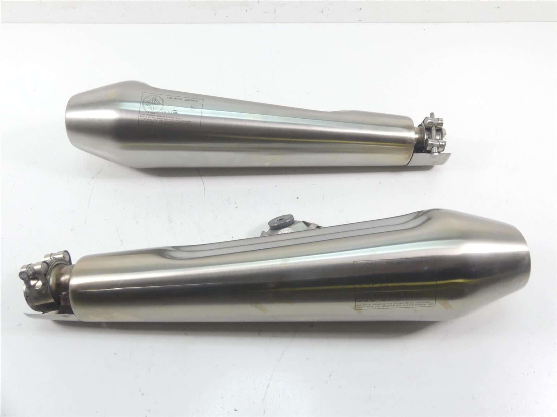 2017 Triumph Thruxton 1200R Exhaust Pipe Muffler Silencer Set T2203872 T2203878