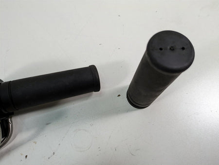 2006 Harley Touring FLHTCUI Electra Glide Right Hand Control Switch 71684-06A {{ shop.shopifyCountryName }} - Mototech271