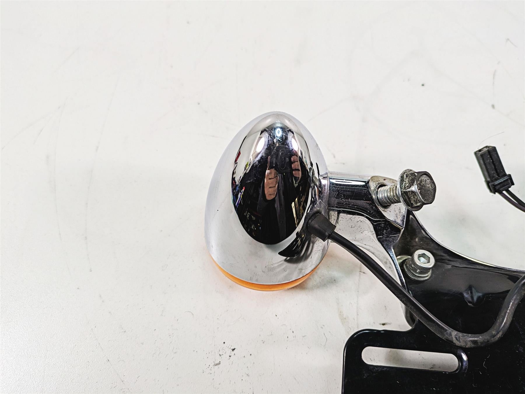2012 Harley FLD Dyna Switchback Rear Blinker Turn Signal License Bar 68629-05 {{ shop.shopifyCountryName }} - Mototech271