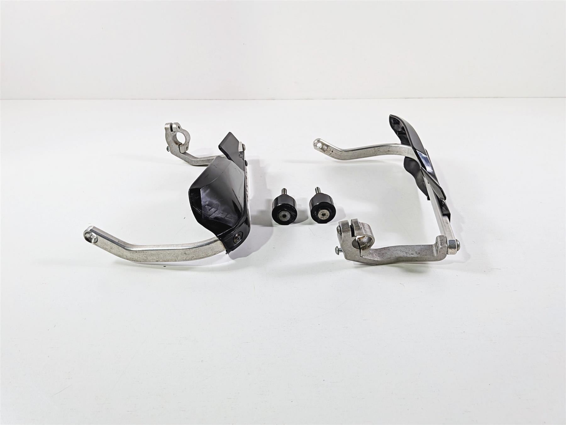 2012 Yamaha XT1200 Super Tenere Barkbuster Hand Guard Set & Mounts 23P-26141-00 {{ shop.shopifyCountryName }} - Mototech271