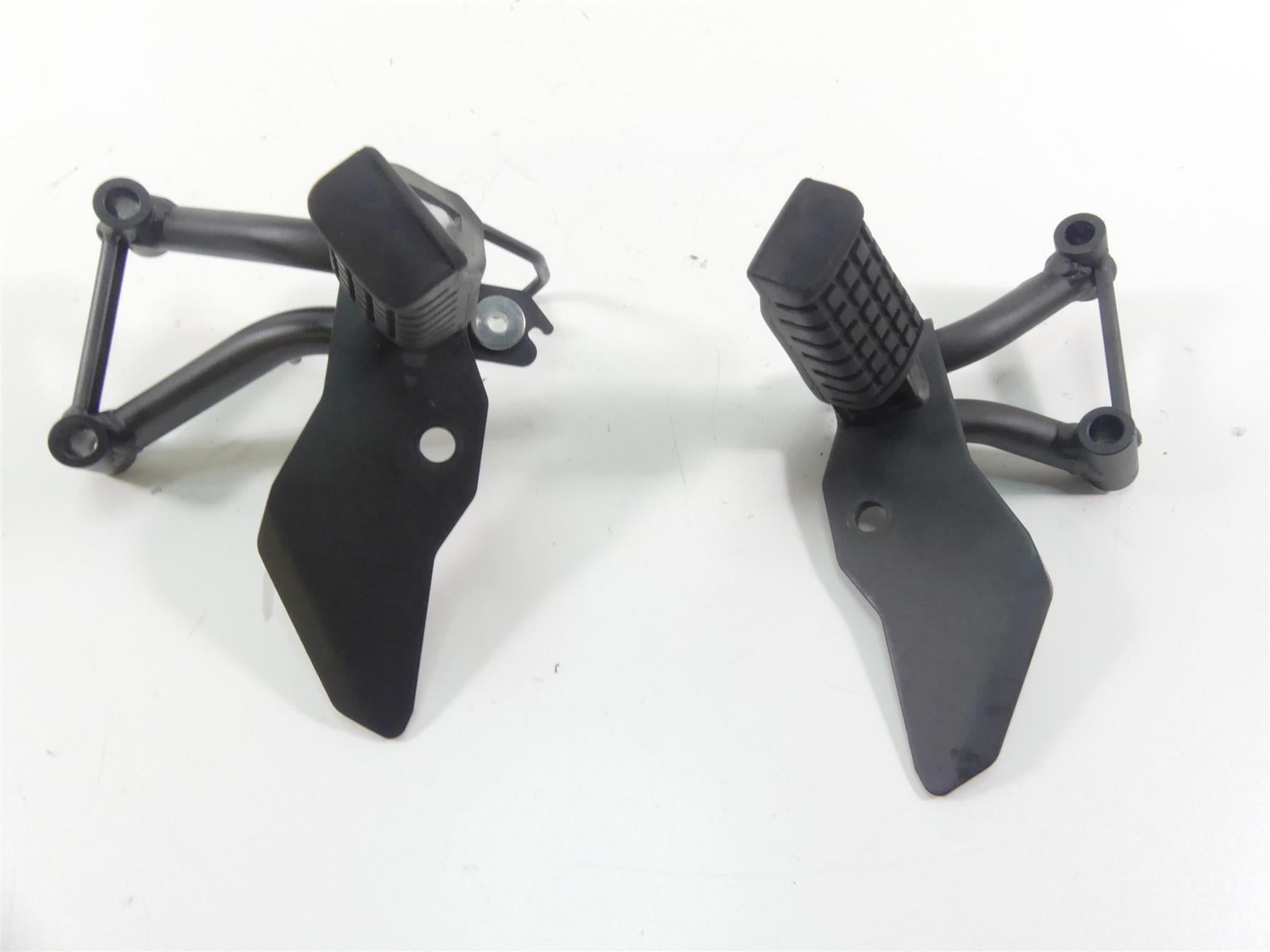 2022 Kawasaki KLR650 KL650 Adv Rear Passenger Footpeg Set 34003-0185 34003-0193 {{ shop.shopifyCountryName }} - Mototech271