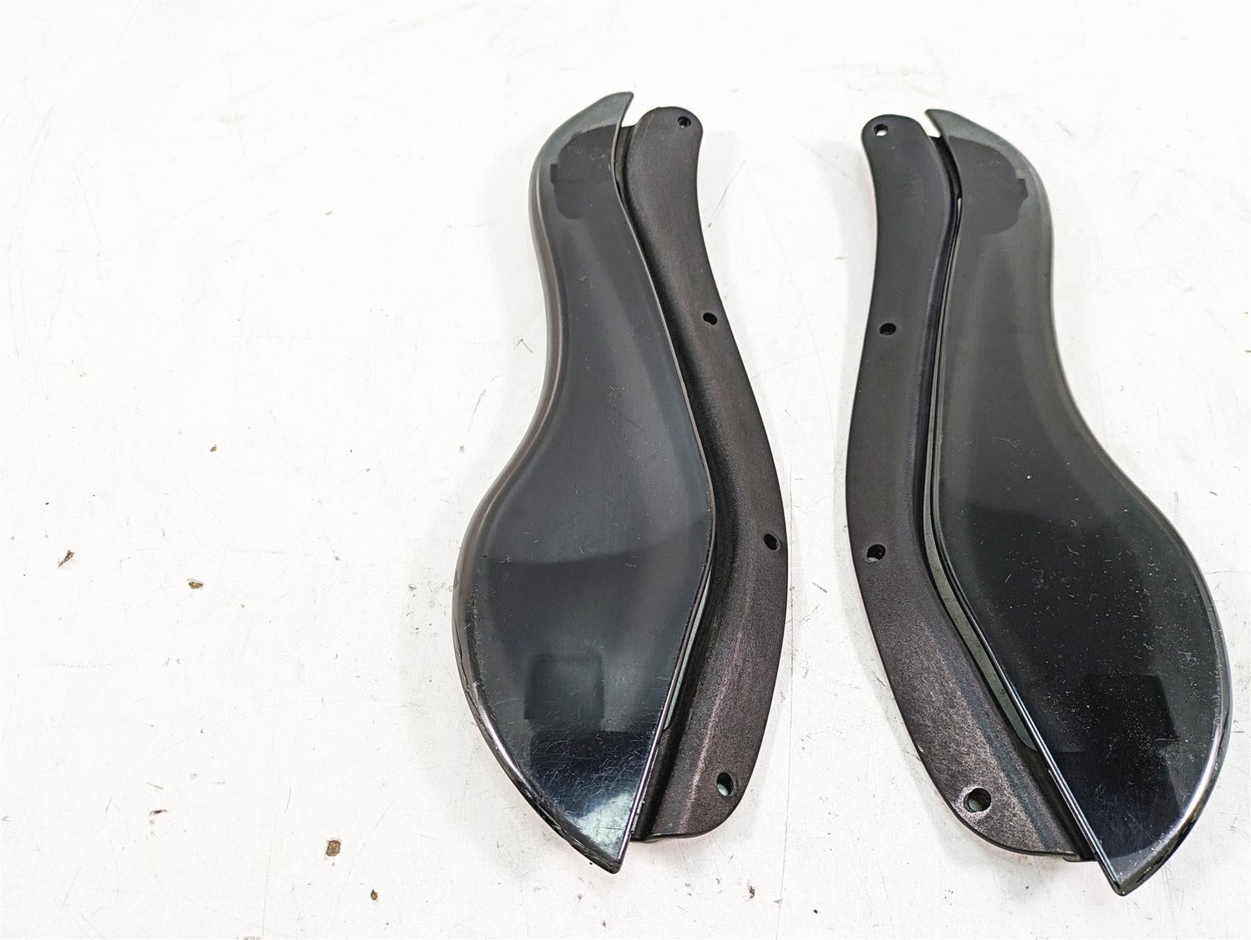 2009 Harley Touring FLHTCU Electra Glide Fairing Wind Deflector Set 58128-08A {{ shop.shopifyCountryName }} - Mototech271