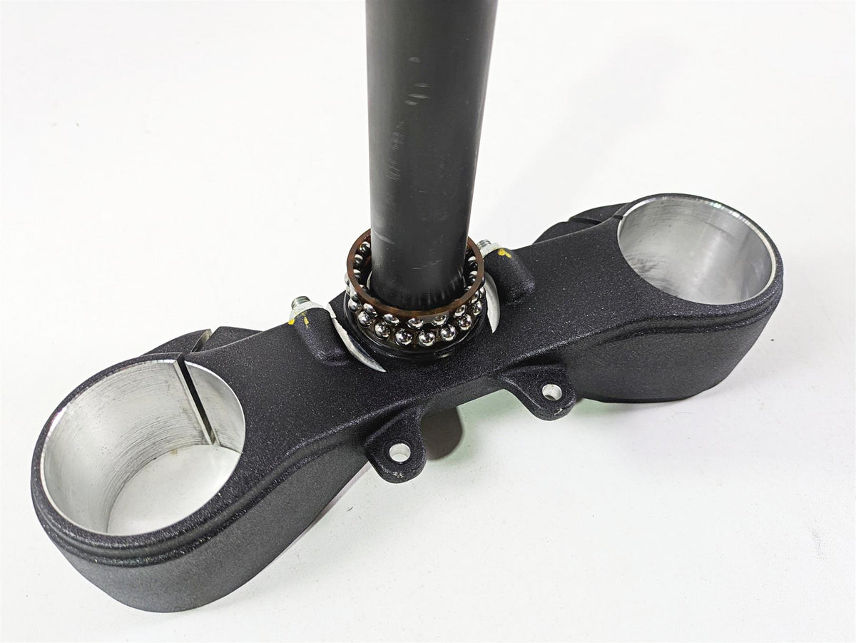 2022 Ducati Hypermotard 950 Lower Triple Tree Steering Clamp 342P1022AA {{ shop.shopifyCountryName }} - Mototech271