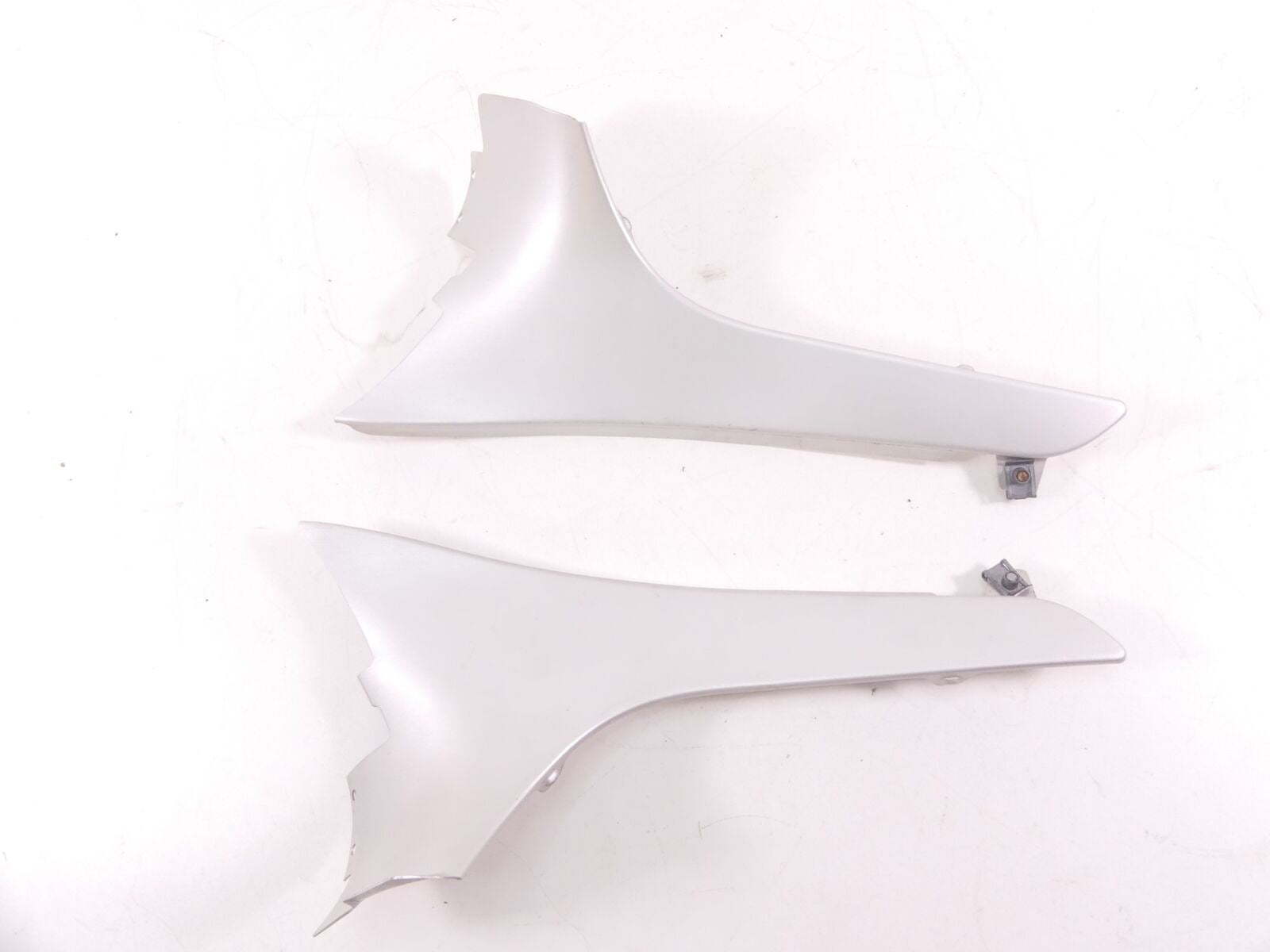 2009 Victory Vision Tour Between Leg Side Trim Cover Set 5436212 5438167 5436213 {{ shop.shopifyCountryName }} - Mototech271
