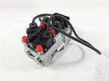 Load image into Gallery viewer, 2004 BMW R1150GS R21 Abs Brake Module Block Pump Module Integral 34517660909 | Mototech271
