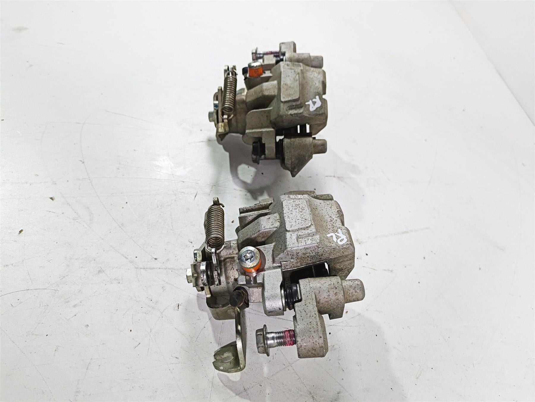 2021 Kawasaki Teryx KRX KRF 1000 Rear Bake Caliper Set 43080-0223 43080-0224 {{ shop.shopifyCountryName }} - Mototech271
