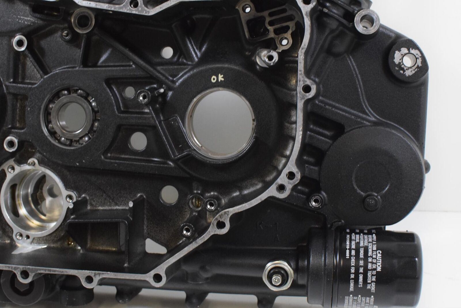 2011 Kawasaki VN1700 Vulcan Vaquero Engine Motor Crank Cases Crankcase 14001-013 {{ shop.shopifyCountryName }} - Mototech271