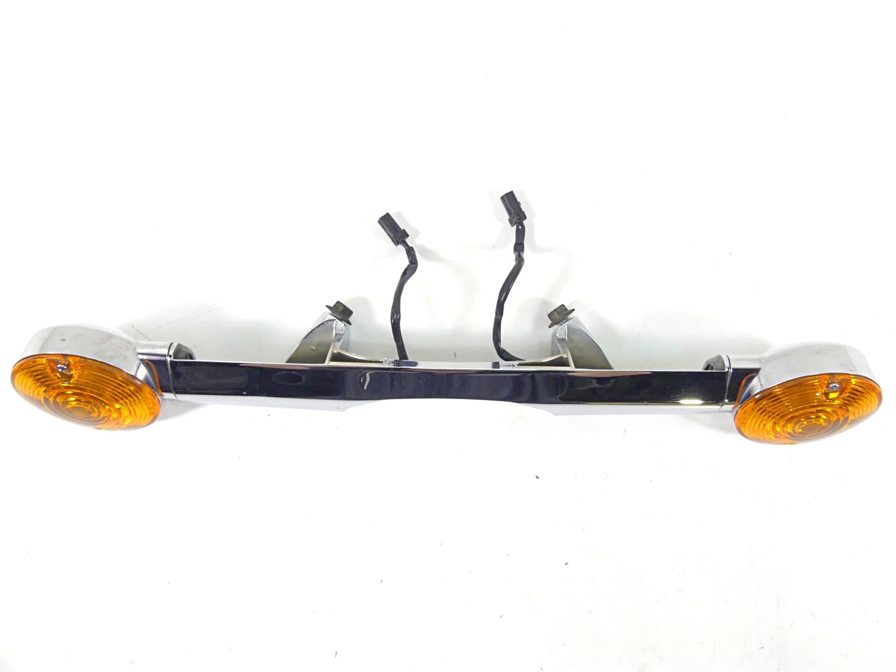 2004 Harley Touring FLHTCUI Electra Glide Rear Blinker Turn Signal Bar 68510-74