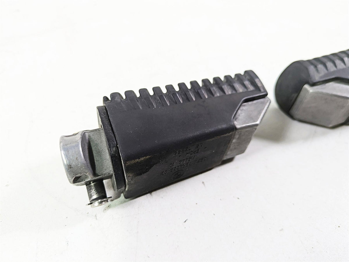 2009 BMW R1200GS K255 Adv Rear Passenger Foot Peg Set 46712310403 46712310404 {{ shop.shopifyCountryName }} - Mototech271