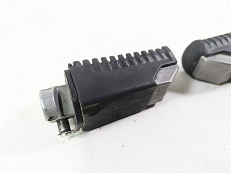 2009 BMW R1200GS K255 Adv Rear Passenger Foot Peg Set 46712310403 46712310404 {{ shop.shopifyCountryName }} - Mototech271