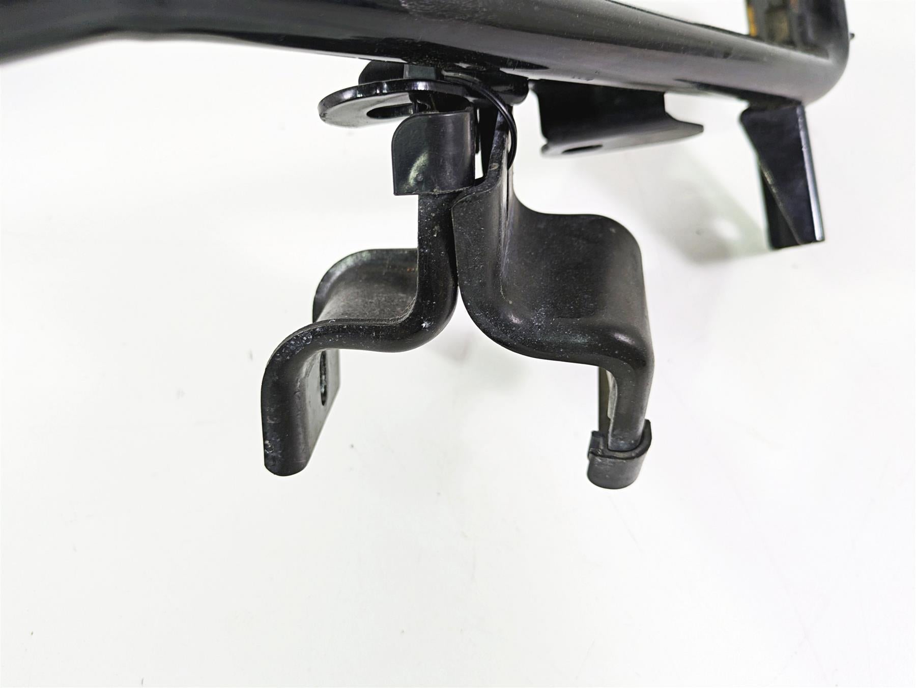 2011 Harley Touring FLHTCUSE CVO E-Glide Saddlebag Guard Rail Holders 49187-09 {{ shop.shopifyCountryName }} - Mototech271