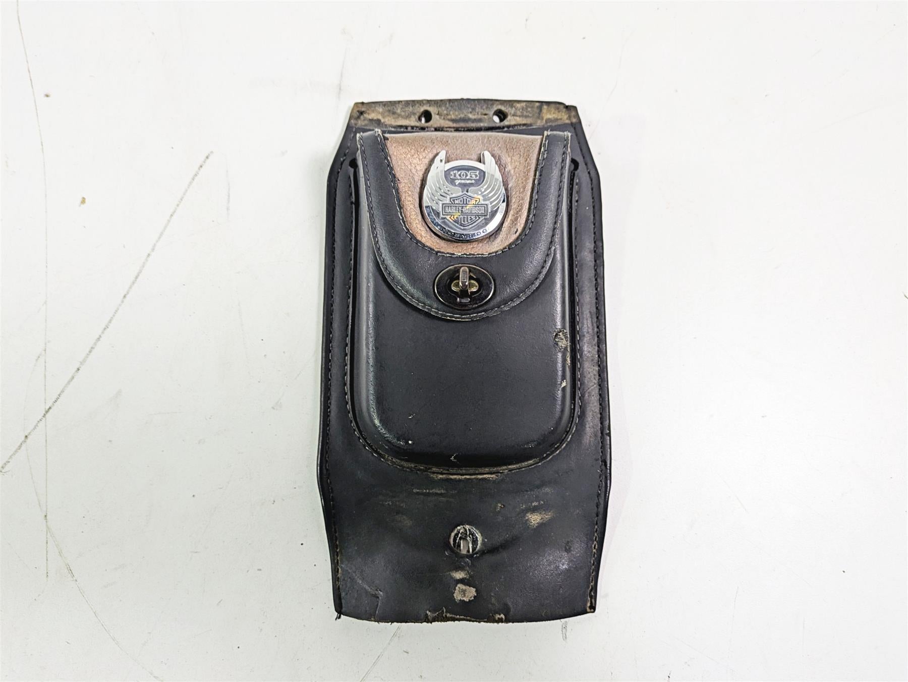 2008 Harley FLSTC 105TH Softail Heritage Fuel Gas Tank Center Bag 91135-09 {{ shop.shopifyCountryName }} - Mototech271