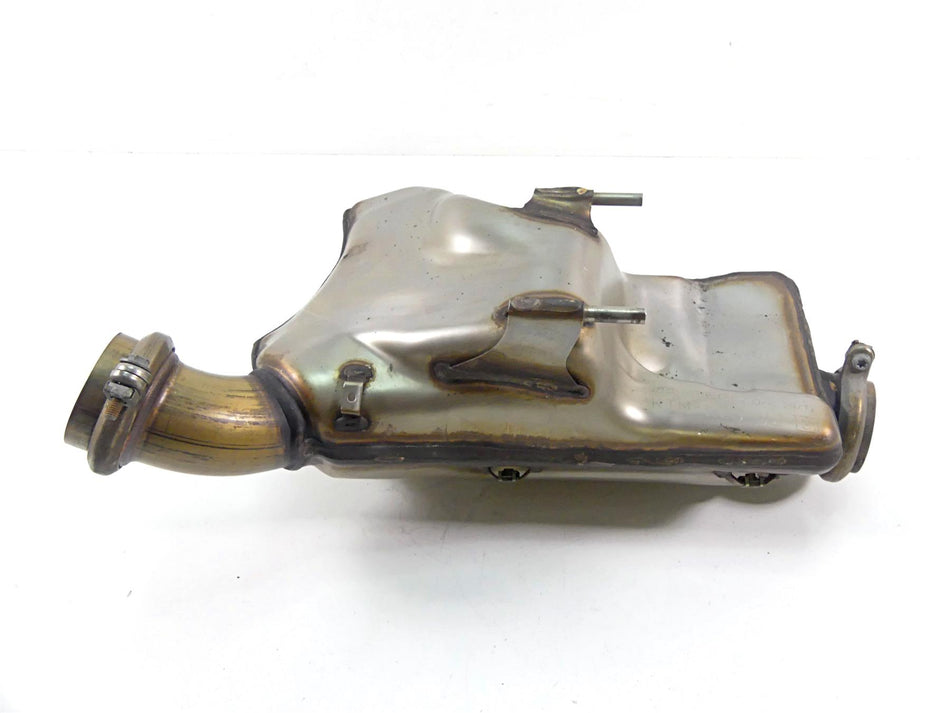 2016 KTM 1290 Super Duke R Oem Exhaust Mid Pre Muffler Chamber 61305050200 {{ shop.shopifyCountryName }} - Mototech271