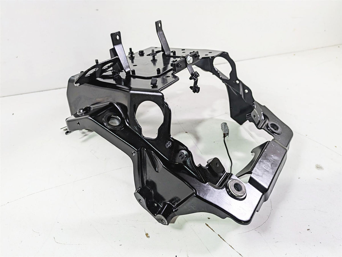 2019 Indian Chieftain Limited Front Fairing Stay Holder Bracket 1024169 1025003 {{ shop.shopifyCountryName }} - Mototech271