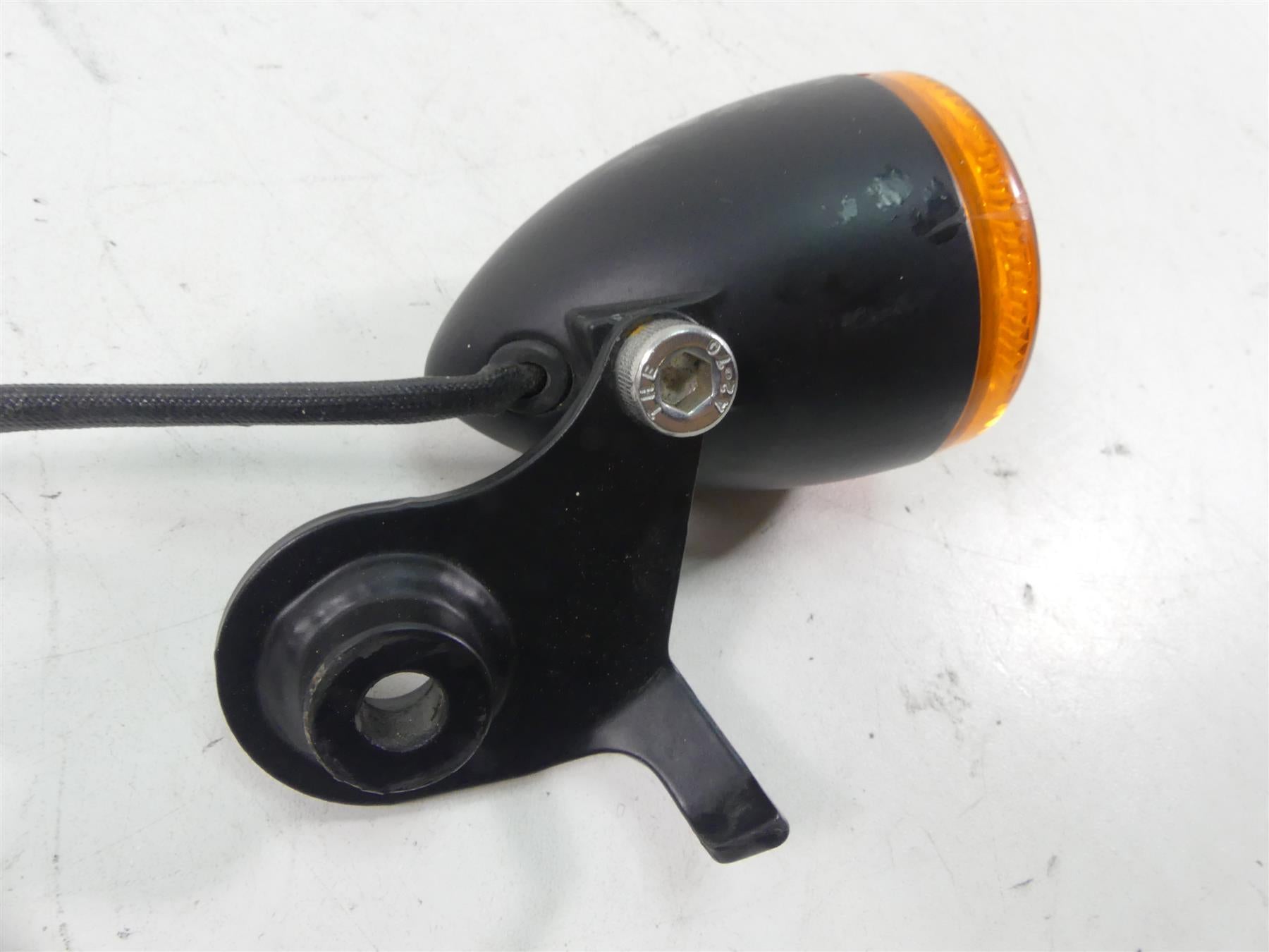 2016 Indian Chief Dark Horse Front Left Turn Signal Blinker & Mount 2412298 {{ shop.shopifyCountryName }} - Mototech271