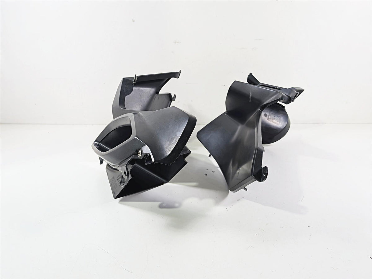 2016 BMW R1200RT RT RTW K52 Left Right Intake Fairing Cover Set 46638533582 {{ shop.shopifyCountryName }} - Mototech271