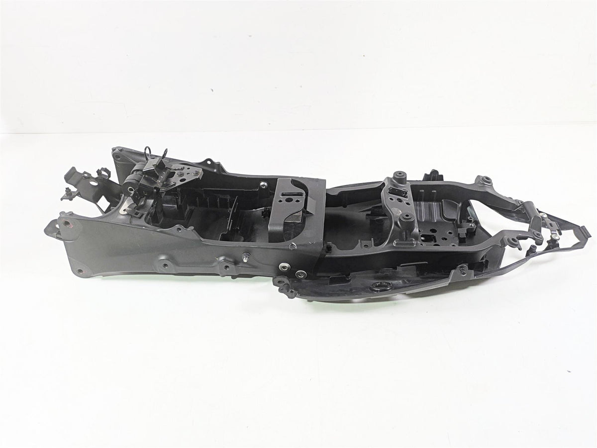 2020 Kawasaki ZX6R ZX636 Ninja Subframe & Sub Frame Inner Fender 32160-0399 {{ shop.shopifyCountryName }} - Mototech271