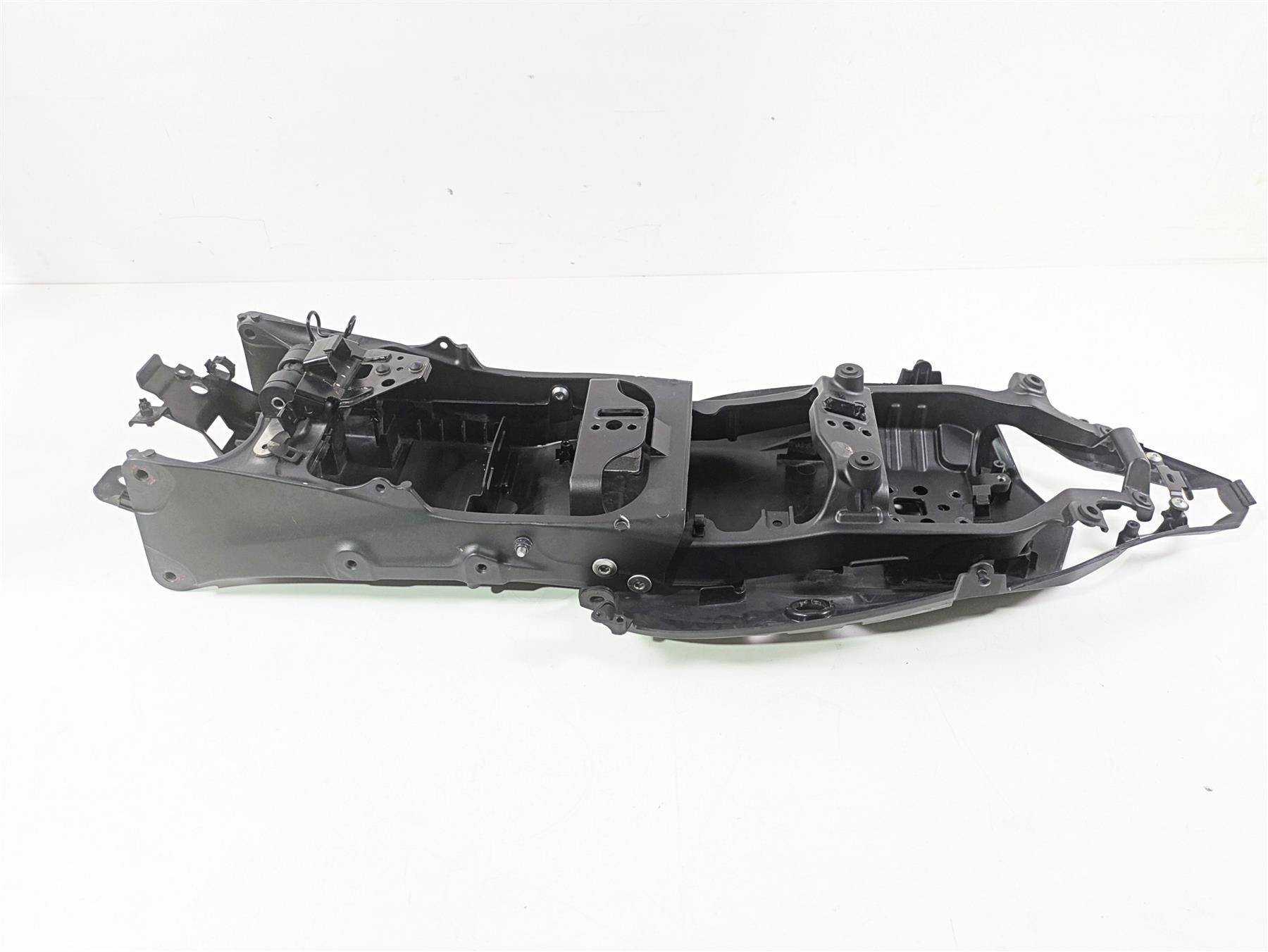 2020 Kawasaki ZX6R ZX636 Ninja Subframe & Sub Frame Inner Fender 32160-0399 {{ shop.shopifyCountryName }} - Mototech271