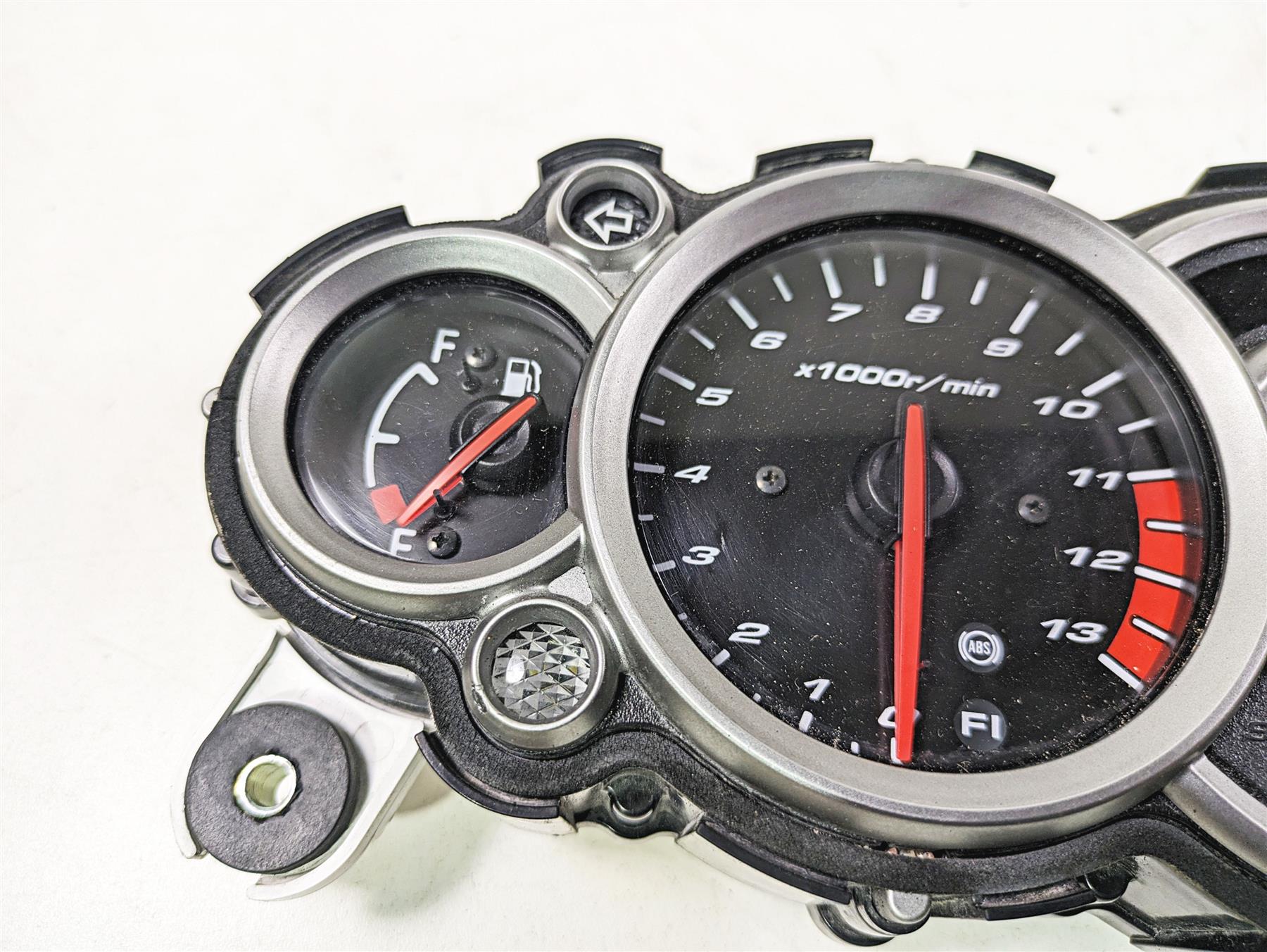 2018 Suzuki GSX1300 R Hayabusa Speedometer Gauges 14k - Read 34120-15H30 {{ shop.shopifyCountryName }} - Mototech271