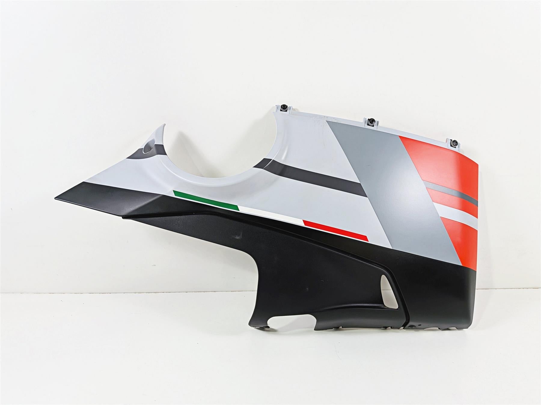 2019 Ducati Panigale V4S V4 S Corse Right Lower Main Fairing Cover 48019262BA {{ shop.shopifyCountryName }} - Mototech271