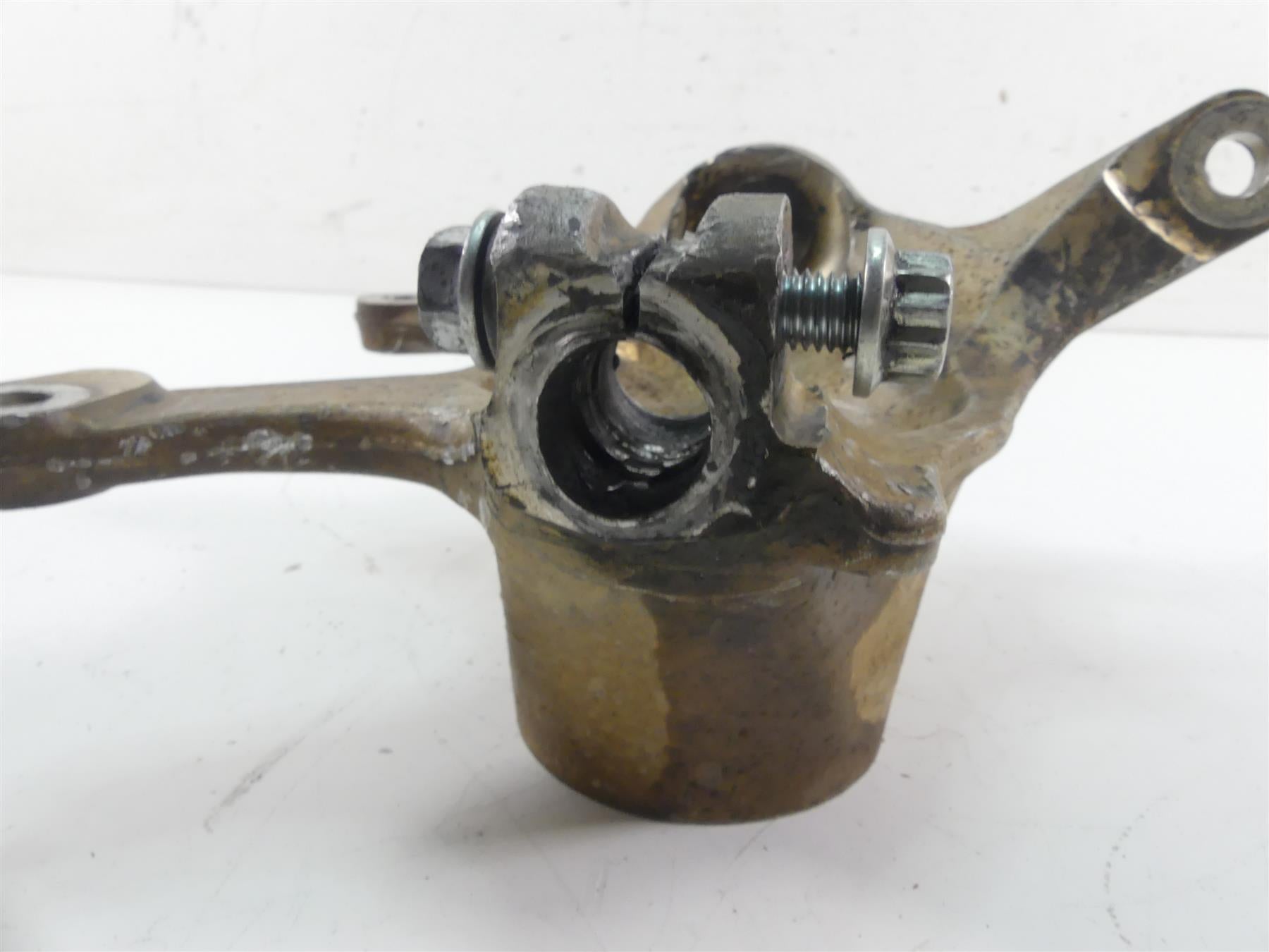 2020 Can Am Maverick X3 XMR Turbo RR Front Right Wheel Spindle Knuckle 706202760 {{ shop.shopifyCountryName }} - Mototech271