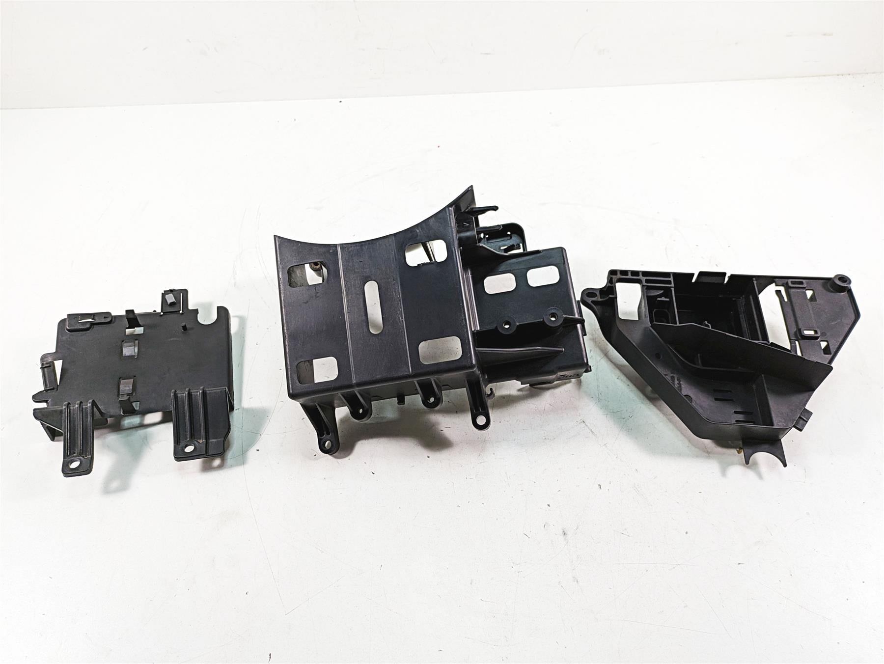 2009 Harley Touring FLHTCU Electra Glide Battery Tray & Electric Mounts 66281-09 {{ shop.shopifyCountryName }} - Mototech271