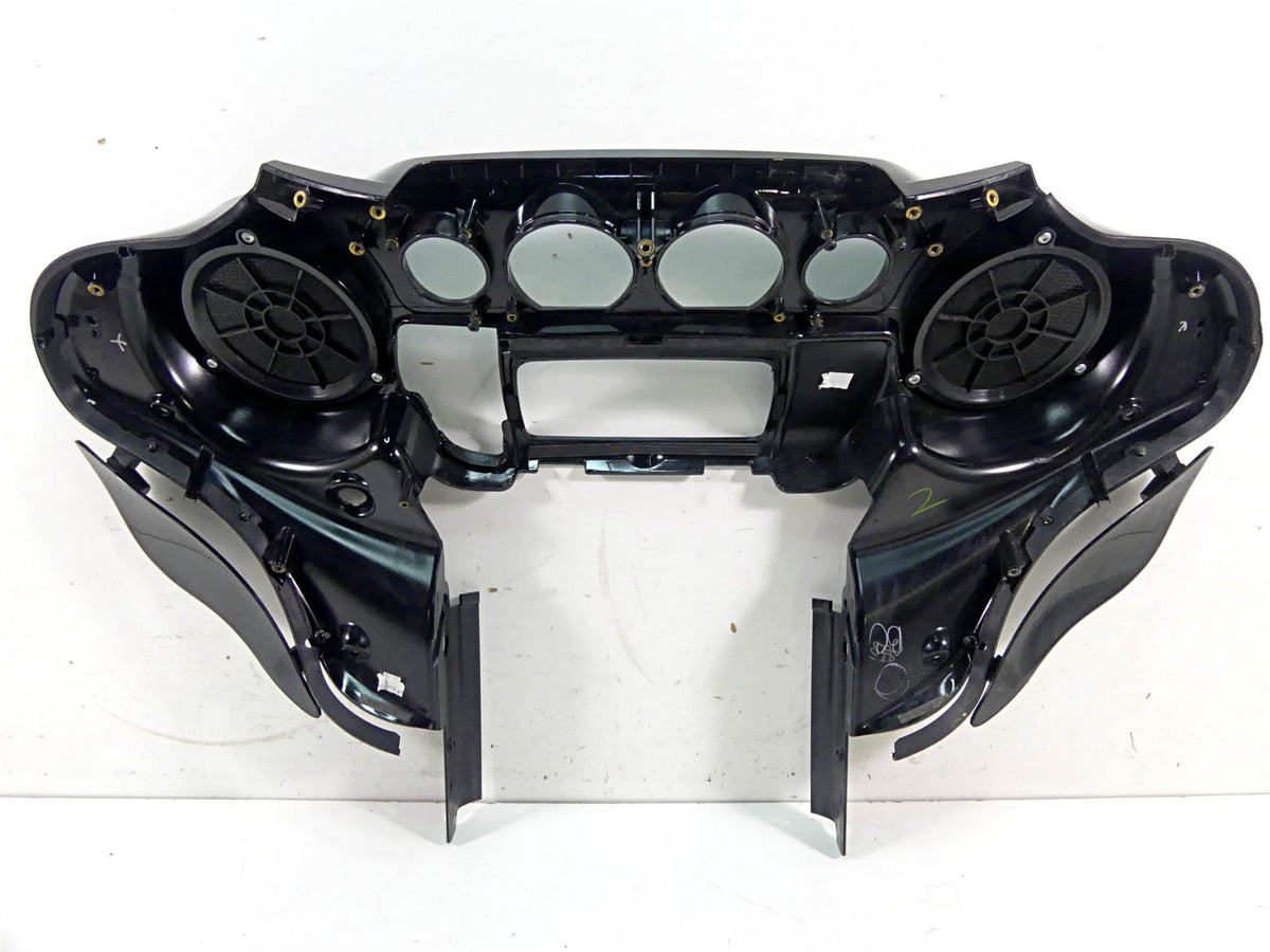 2015 Harley Touring FLHXS Street Glide Inner Front Fairing Cover 570000111 {{ shop.shopifyCountryName }} - Mototech271