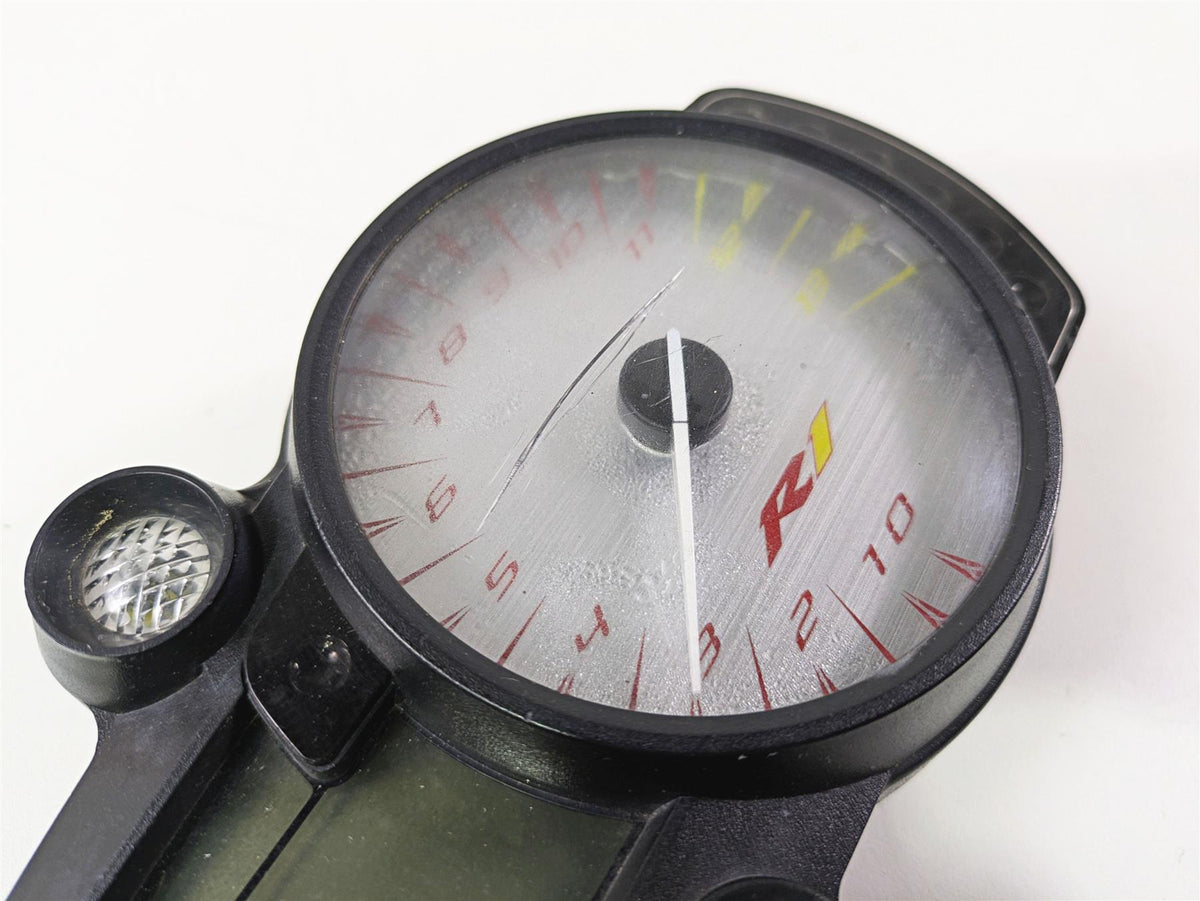 2002 Yamaha YZFR1 R1 Speedometer Gauges Instrument - 26k - Read 5PW-83500-11 {{ shop.shopifyCountryName }} - Mototech271