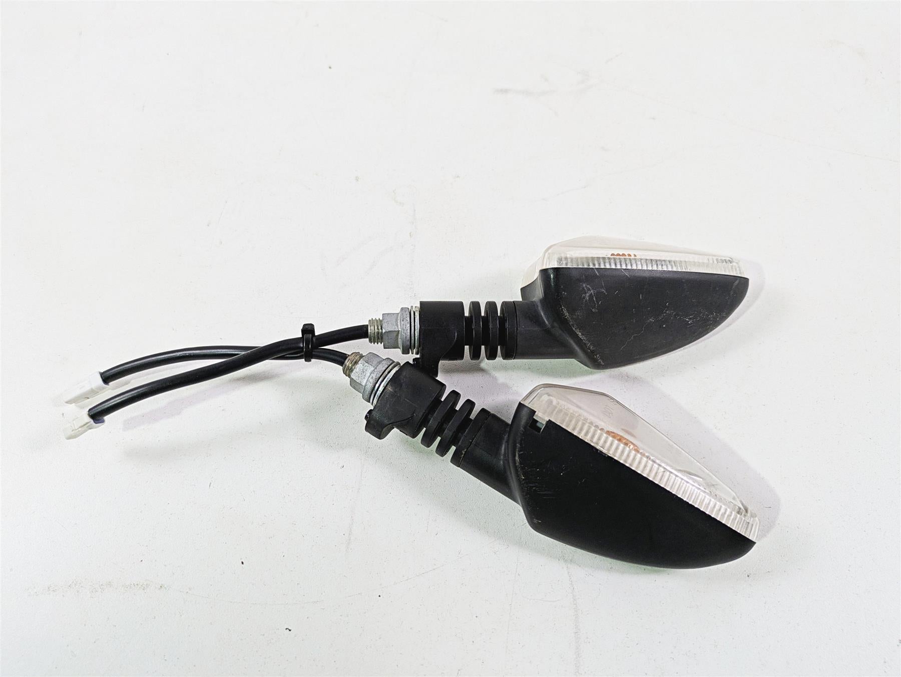 2020 KTM 1290 Super Adventure R Front Blinker Turn Signal Set 78114026000 {{ shop.shopifyCountryName }} - Mototech271
