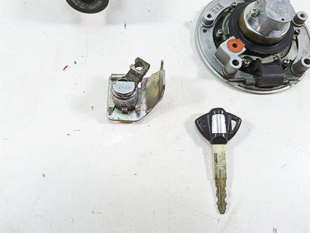 2009 Suzuki GSXR750 K9 Ignition Switch Key Lock Set 37101-40820 37101-40822 {{ shop.shopifyCountryName }} - Mototech271