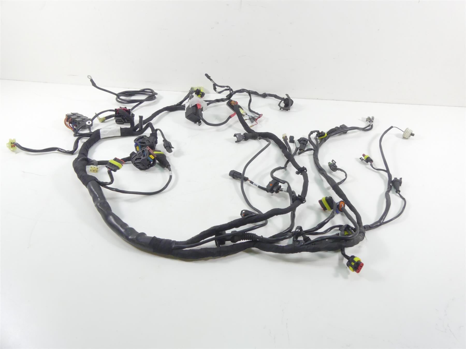 2010 Ducati Streetfighter 1098 S Wiring Harness Loom -No Cuts 51016621B {{ shop.shopifyCountryName }} - Mototech271