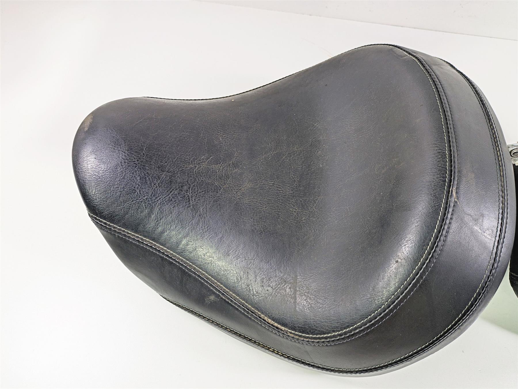 2008 Kawasaki VN1600 Vulcan Nomad Front Rear Seat Saddle Set 53066-0054-MA {{ shop.shopifyCountryName }} - Mototech271