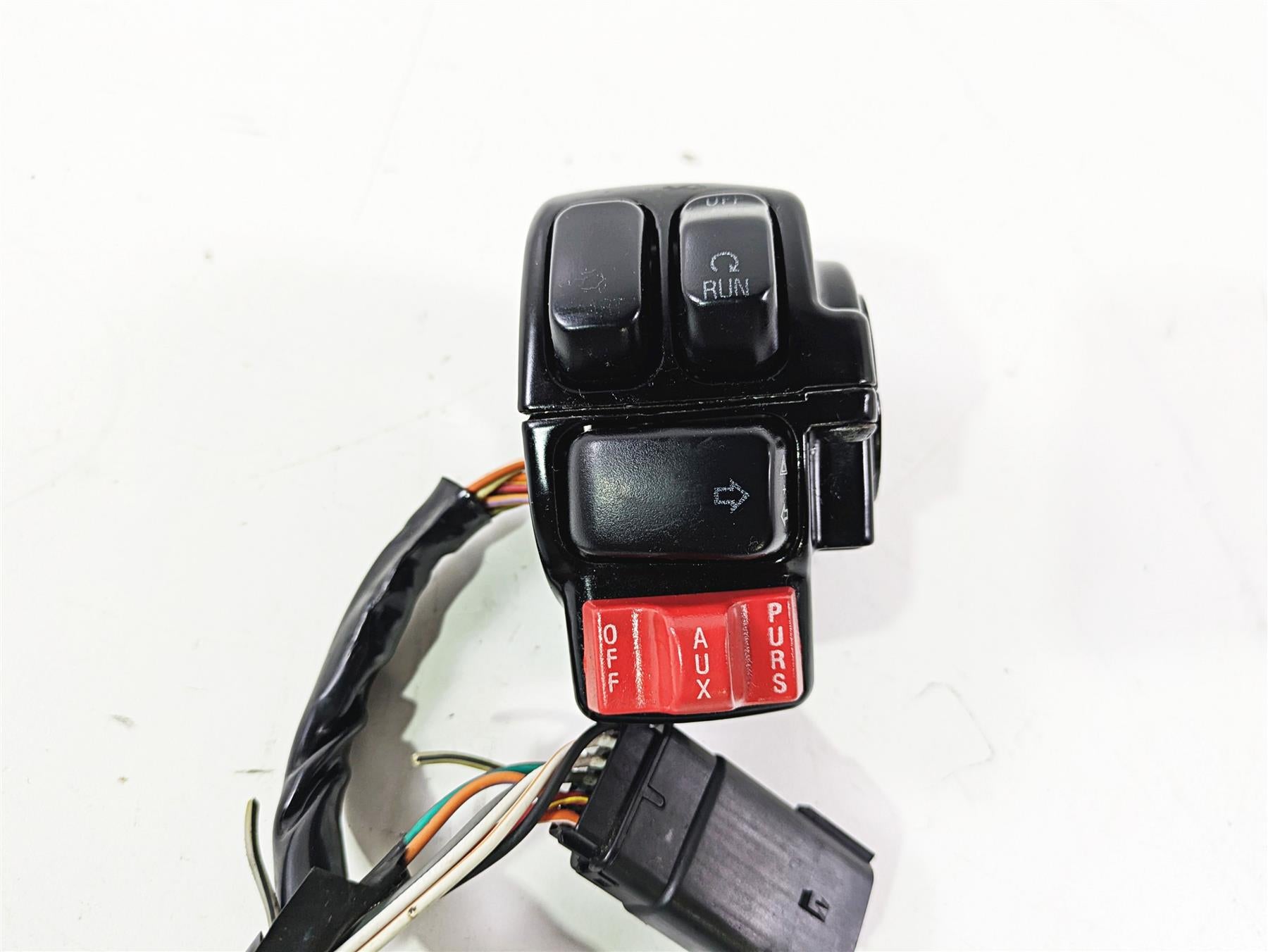 2008 Harley Touring FLHTP Electra Glide Right Hand Control Switch Read 70356-96A {{ shop.shopifyCountryName }} - Mototech271