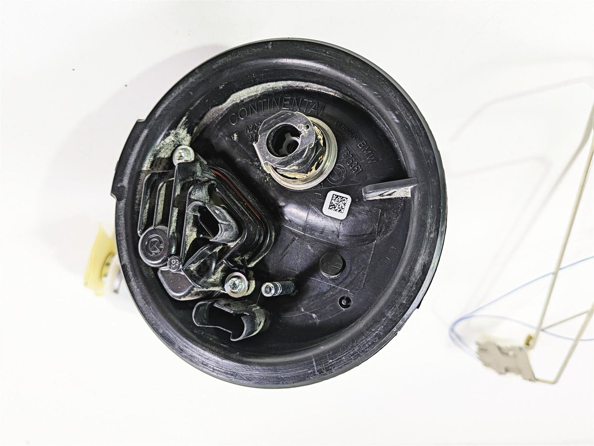 2014 BMW K1300S K40 Fuel Gas Petrol Pump & Level Sending Unit 16137656904 {{ shop.shopifyCountryName }} - Mototech271