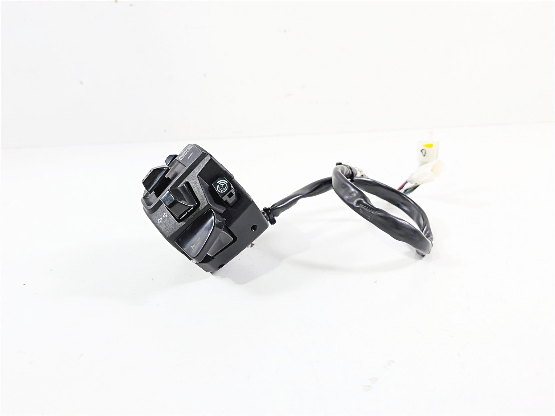 2018 Aprilia RSV4 RR Left Hand Control Switch Awc Cruise Pit Light 2D0002965 {{ shop.shopifyCountryName }} - Mototech271