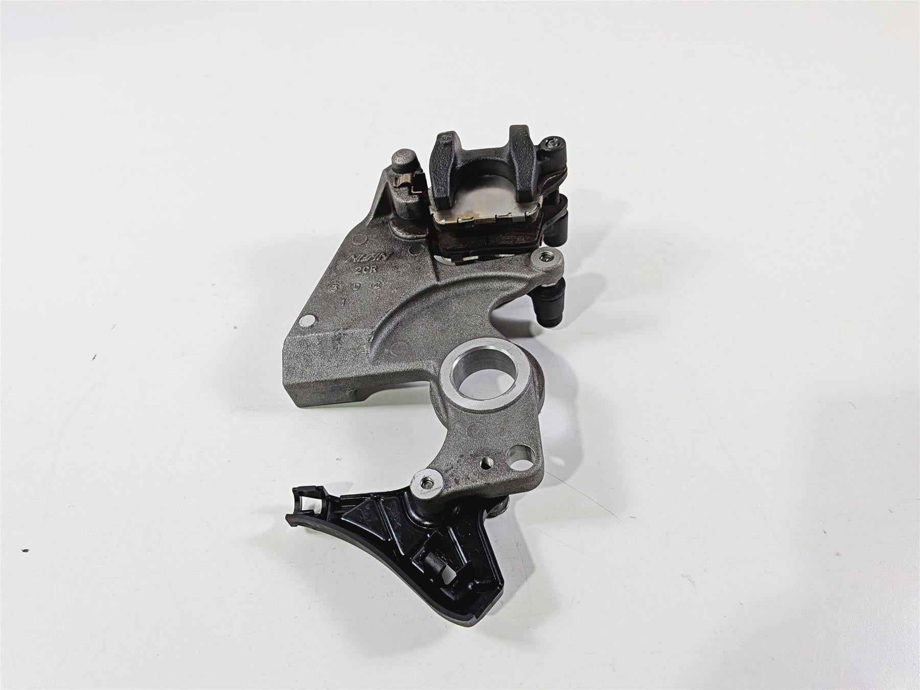 2024 Yamaha YZF R1 RN65 Nissin Rear Brake Caliper & Bracket 2CR-2580W-00-00 {{ shop.shopifyCountryName }} - Mototech271