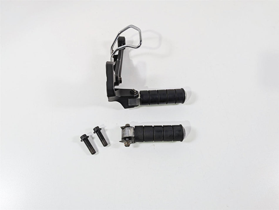 2012 Yamaha XV1900 Raider S Right Rear Passenger Footpeg & Mount 5C7-27440-00-00 {{ shop.shopifyCountryName }} - Mototech271