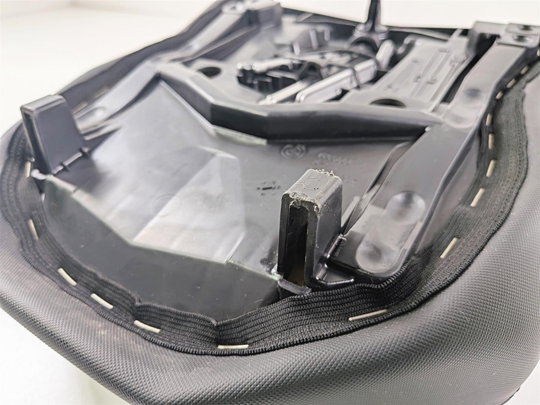2016 BMW R1200 GS K50 Rear Passenger Seat Saddle 52538564242 {{ shop.shopifyCountryName }} - Mototech271