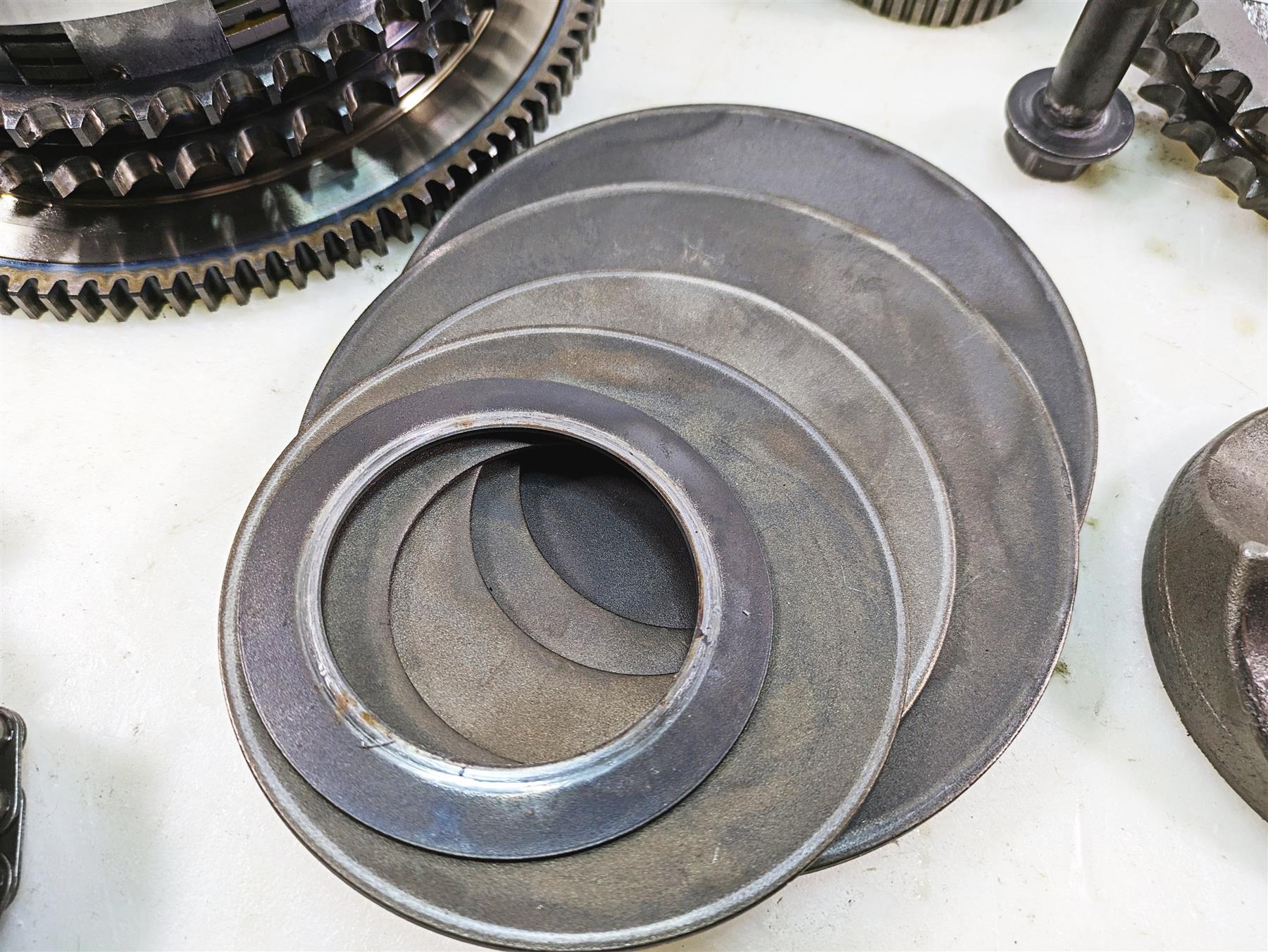 2011 Harley Touring FLHR Road King Primary Drive Clutch Kit 37816-11 {{ shop.shopifyCountryName }} - Mototech271